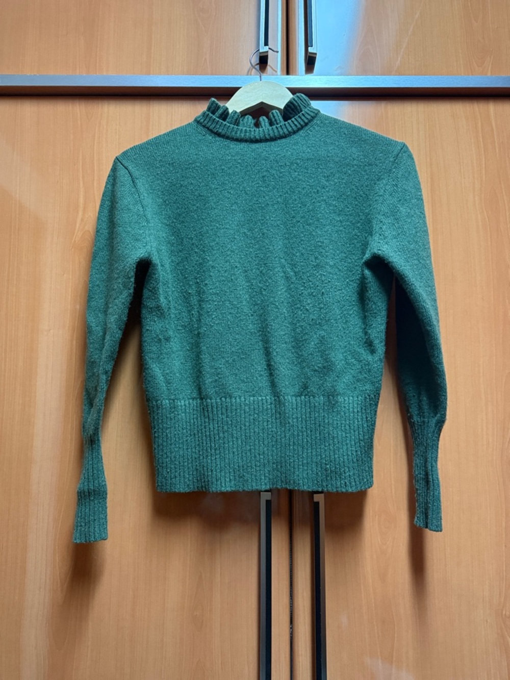 Green Ruffle-Neck Women's Sweater